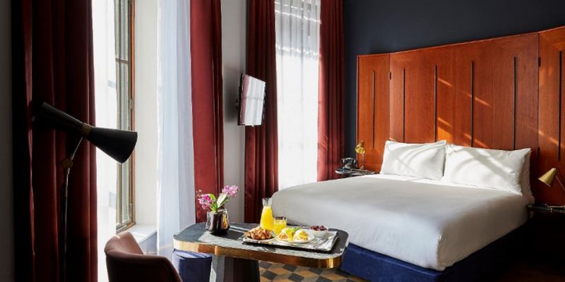 Hotel Indigo The Hague — Palace Noordeinde offers a 1 night stay for 2 persons including breakfast