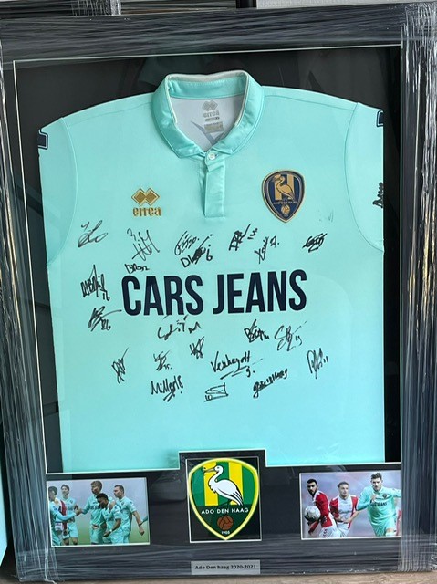 ADO Den Haag shirt signed by the football team